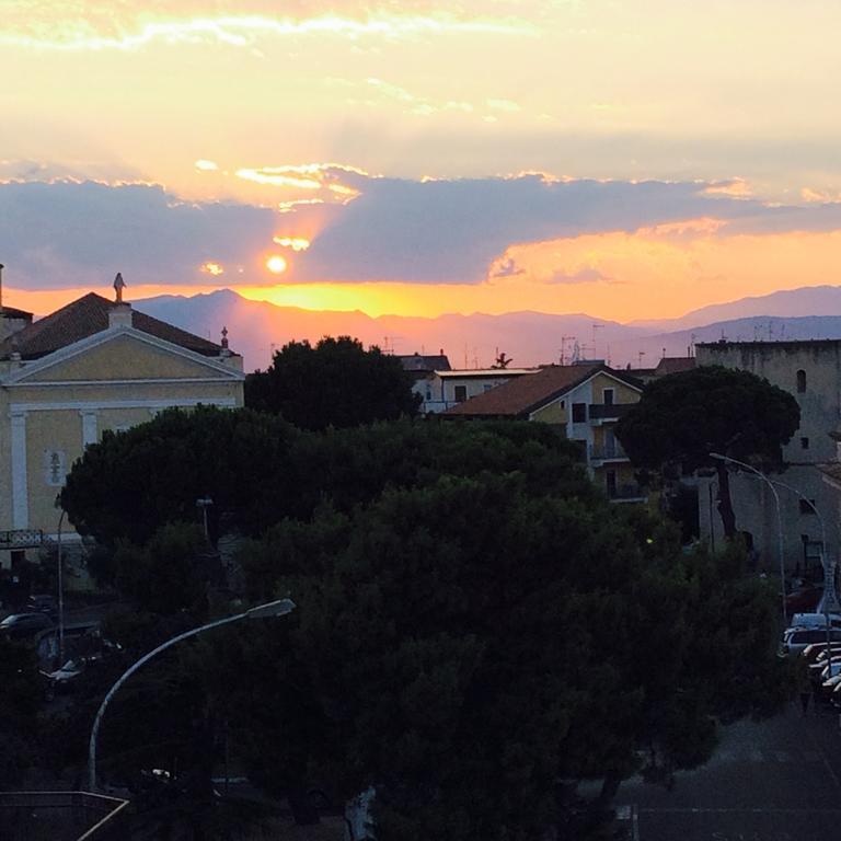 B&B Il Quadrato Marina di Schiavonea Luaran gambar